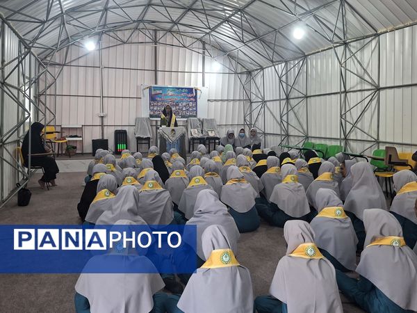 یادواره ۳۴ شهید دانش‌‌آموز و ۵ شهید فرهنگی دفاع مقدس دوازده روزه در مدرسه شاهد شهید مصلحی