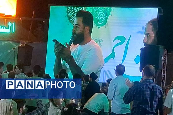 حال و هوای کافه شهدا در شب میلاد نبی اکرم(ص) و امام جعفر صادق (ع)