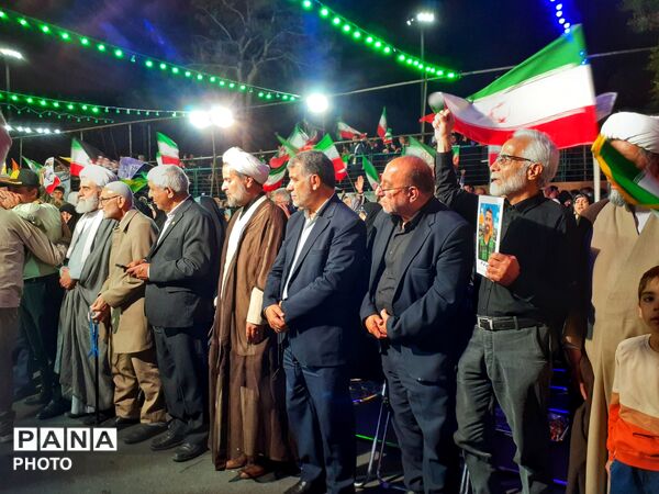 نهمین کنگره شهدا با گرامیداشت ۱۱۰۰ شهید فرهنگی و دانش‌آموزی منطقه ۱۶ تهران