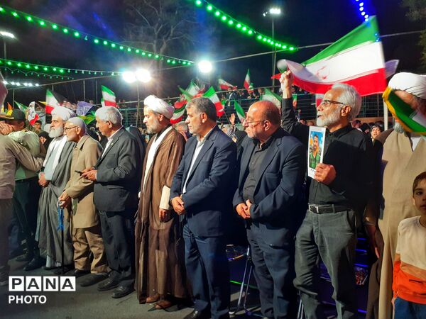 نهمین کنگره شهدا با گرامیداشت ۱۱۰۰ شهید فرهنگی و دانش‌آموزی منطقه ۱۶ تهران