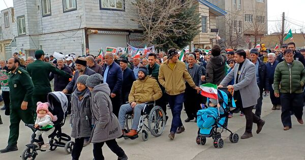 همبستگی مردم و تجدید میثاق با آرمان‌های انقلاب 