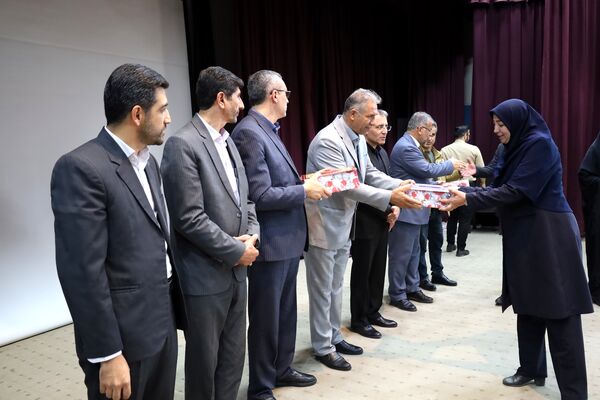 مراسم هفته پیوند اولیا و‌ مربیان در آذربایجان غربی