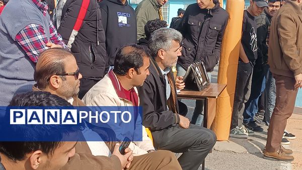 برگزاری فینال مسابقات والیبال گروهی درون مدرسه‌ای در دبیرستان شاهد ابوذر غفاری 