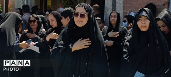 عزاداری عاشورای حسینی در گلزار شهدای گچساران 