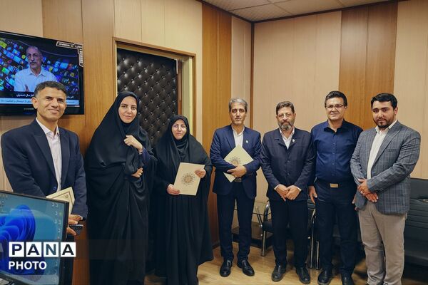  قدردانی مدیر منطقه ۱۳ از کارکنان آموزش‌وپرورش