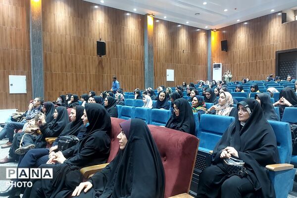  تقدیر از منتخبین سازمان دانش‌آموزی، خبرگزاری پانا و مسابقات فرهنگی و هنری 