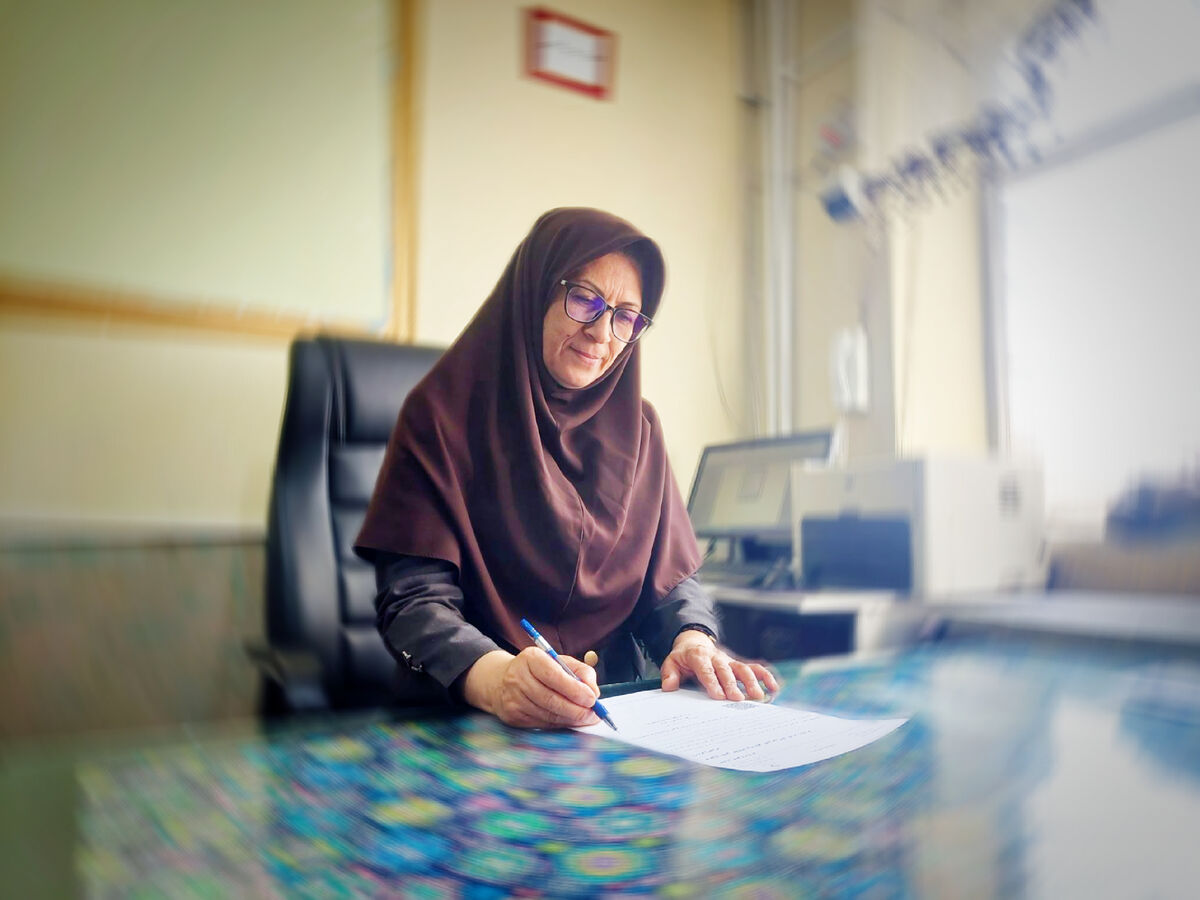 جلسه هم‌اندیشی اولیا با مربیان، نقش به‌سزایی در پیشرفت دانش‌آموزان دارد