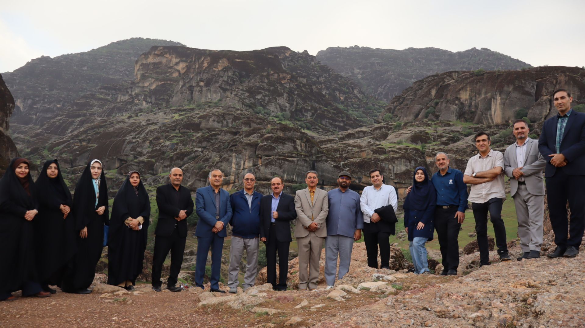 معلم، ستون جامعه؛ جشنی برای تقدیر از سال‌ها خدمت و ایثار