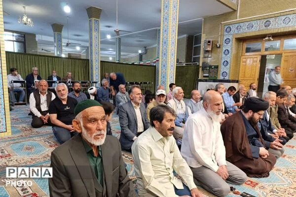  آیین عید قربان با حضور نمازگزاران در مسجد علی‌ابن‌ابی‌طالب(ع) رودهن