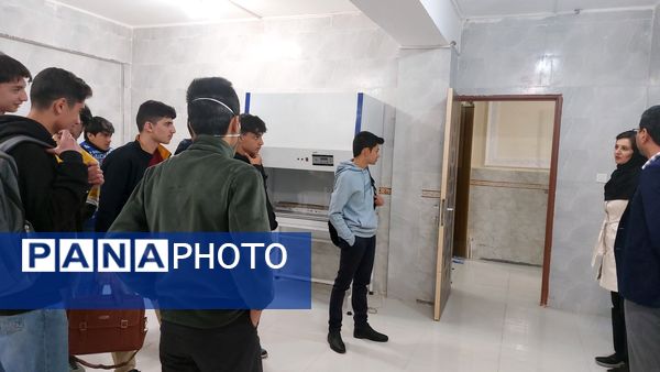 کارگاه آشنایی با تجهیزات آزمایشگاه کشت سلول و تکنیک‌های آسپتیک