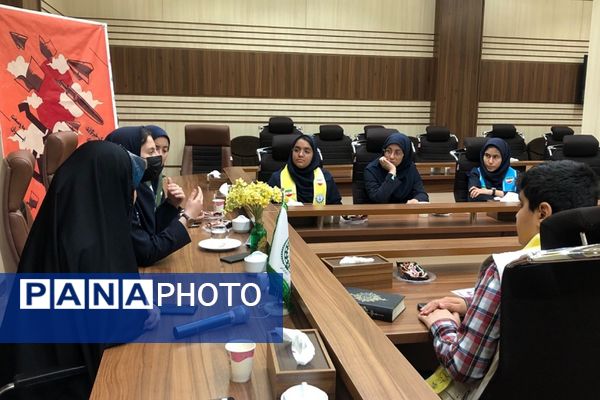 برگزاری جلسه آموزشی طرح هر مدرسه یک خبرنگار در ناحیه 2 شهرری 