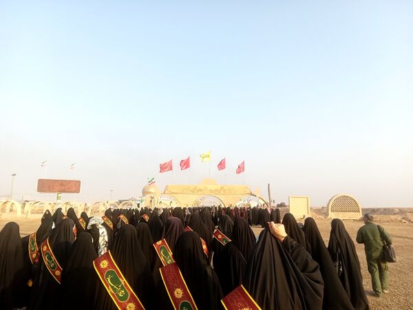 بازدید دانش آموزان خادم الشهدا از طلائیه 