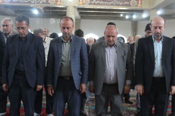 بزرگداشت مقام معلم در نماز جمعه گلوگاه 