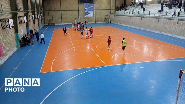 اختتامیه «جام اقتدار» فوتسال شهرستان‌های ساوجبلاغ و چهارباغ