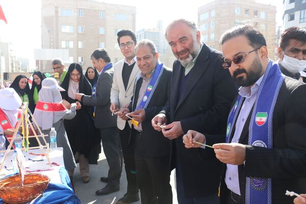 برنامه نمادین استانی و مانور تشکیلاتی یاوران انقلاب در خراسان رضوی