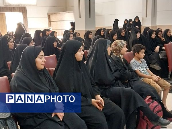 برگزاری اردو یاوران ولایت دانش‌آموزان ناحیه یک