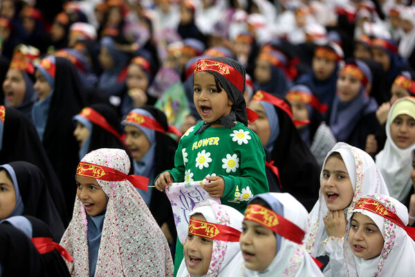 اجتماع دانش‌آموزی سربازان کوچک برای مقاومت در قم