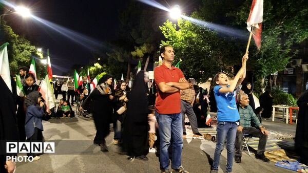  قاب پانا میزبان نودمین شب از اجتماعات خیابانی در حسینیه امام خمینی(ره)