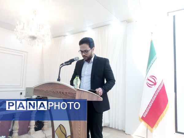 ویژه برنامه در مسیر دانایی در کاشمر