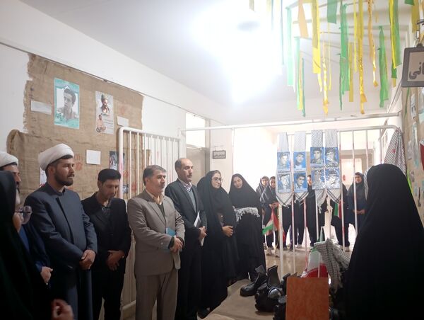 افتتاح مدرسه انقلاب در دبیرستان فضیلت فاروج