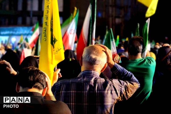 در میان غبار خاطرات؛ وقتی تهرانِ دهه ولایت با سوگ ۱۵ خرداد گره خورد