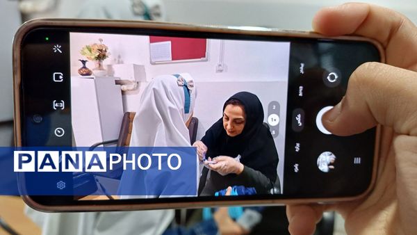 اجرای طرح وارنیش فلوراید در دبستان لطیفه 