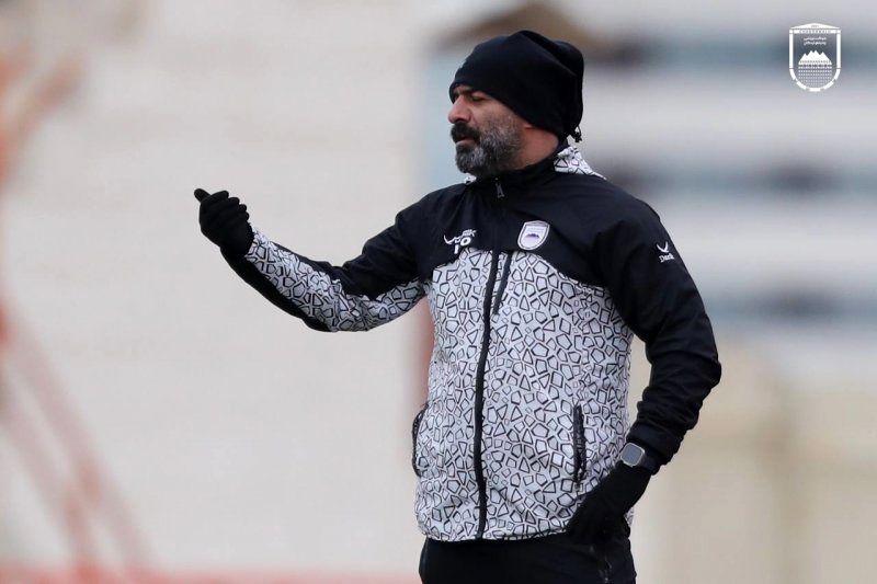 وی‌ای‌آر باید برای همه تیم‌ها باشد