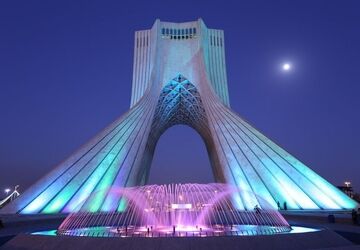آسیب برج آزادی در پی موج انفجارهای حملات اخیر