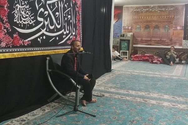 مراسم معنوی اعتکاف در مسجد اعظم حضرت ابوالفضل (ع) بهارستان دو