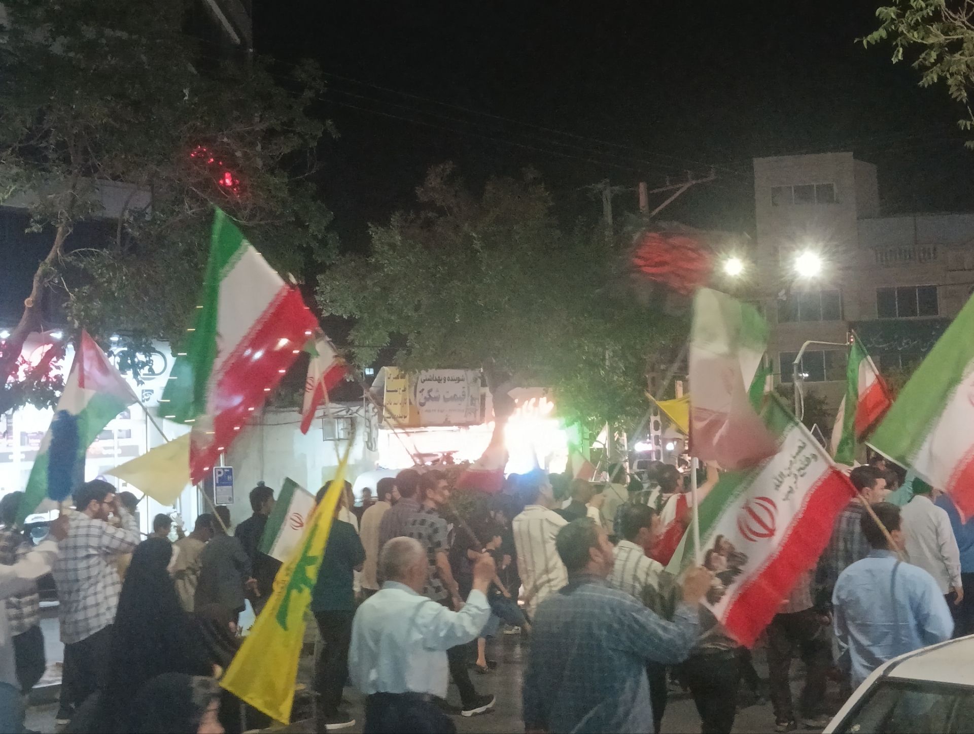 تعداد شب های راهپیمایی سه رقمی شد 