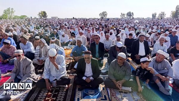 بندر ترکمن میزبان نماز گزاران عید قربان