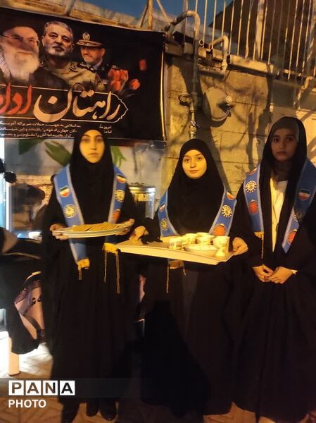 برپایی موکب سازمان دانش‌آموزی در حاشیه اجتماعات جنگ رمضان در همدان