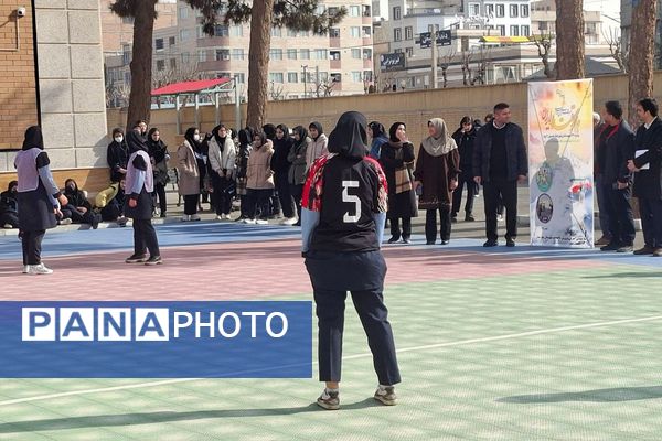 مسابقات ورزشی بین مدارس جام اقتدار ایران در دبیرستان نمونه‌دولتی ولایت
