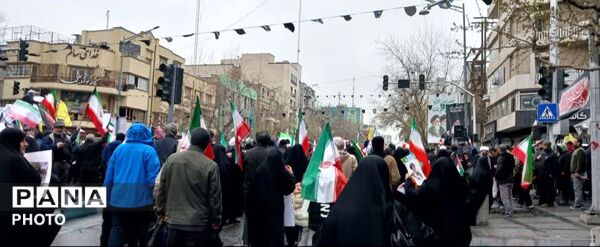حضور حماسی مردم تهران در راهپیمایی روز قدس