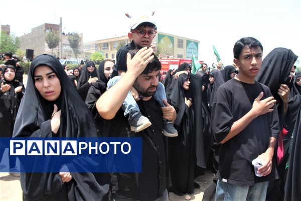 جلوه‌های باشکوه عزاداری روز عاشورا در قم