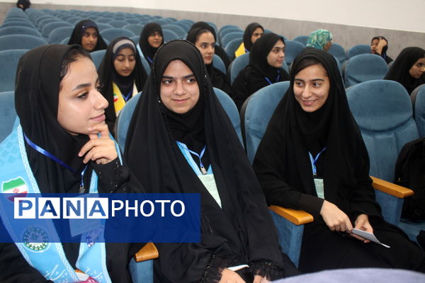  انتخابات دختران شوراهای دانش‌آموزی استان بوشهر