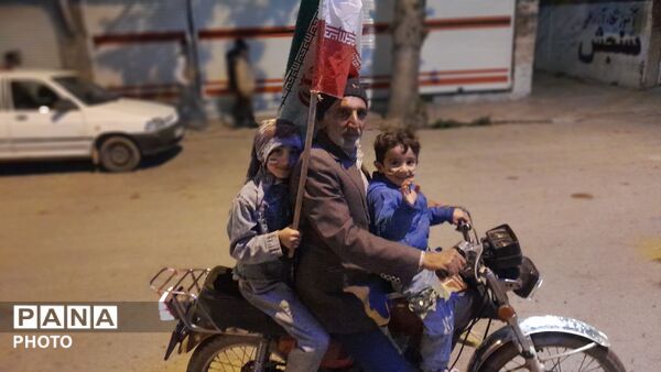 چهل وششمین خروش حماسی مردم کوهدشت در کف خیابان