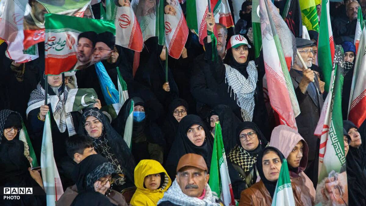 اگر به‌استقامت ادامه دهیم، قله را فتح خواهیم کرد