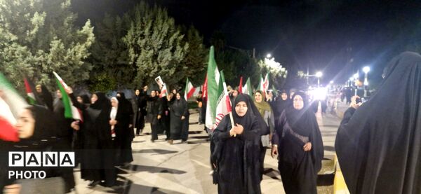 راهپیمایی گسترده در حمایت از جمهوری اسلامی ایران