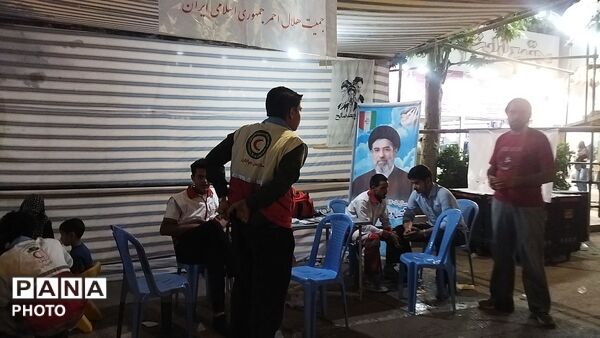 حضور موکب جمعیت هلال احمر در راهپیمایی کیلومتری غدیر خم 