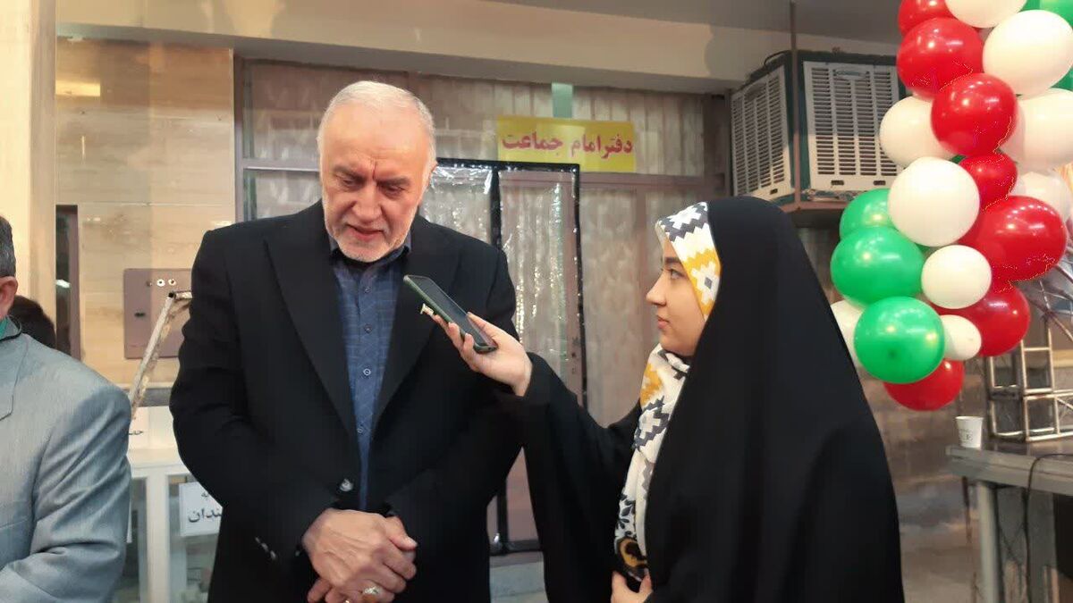 انتخابات حاکمیت مردم بر مردم است