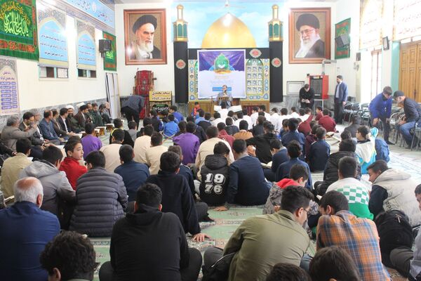 محفل قرآنی دانش آموزان در گلوگاه