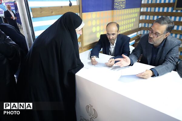 نمازجمعه همدان مانند همیشه میزبان میز خدمت دادگستری استان