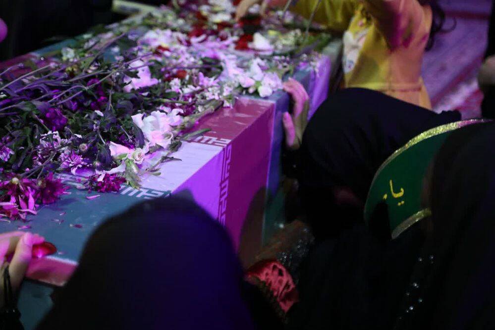 گلزار شهدای گمنام آکنده از عطر حضور شهید گمنام
