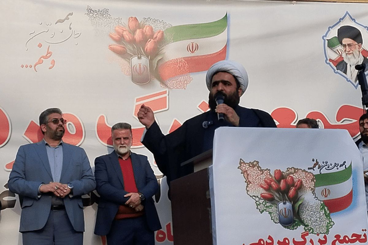 هدف اصلی دشمنان، ضربه به انسجام و قدرت ایران است