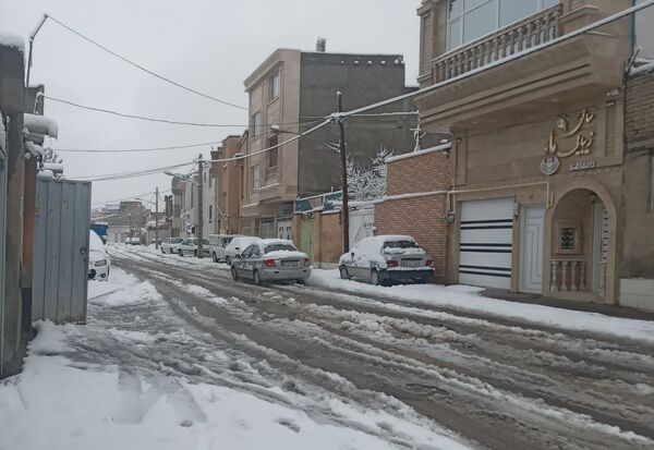 بارش دل‌انگیز دومین برف پاییزی در نیشابور
