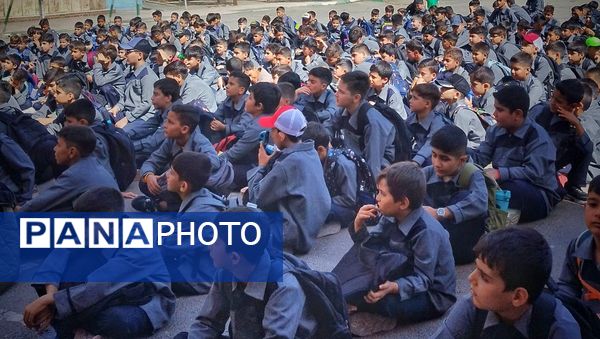  برگزاری سال تحصیلی دانش‌آموزان دبستان پسرانه الغدیر اشتهارد 