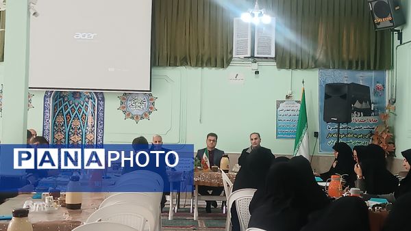 دومین جلسه مدیران متوسطه دوم نیشابور در دبیرستان ابوذر غفاری