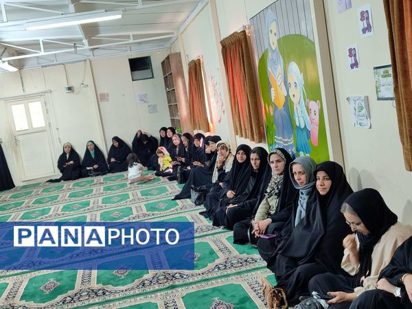 برگزاری جلسه آموزش خانواده در دبستان شاهد حاج تقی آقا بزرگ مشهد