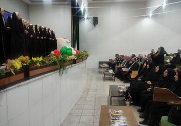 برترین های مقطع ابتدایی شاهد ناحیه دو یزد تجلیل شدند